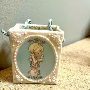 Precious Moments Ceramic Gift Bag - White